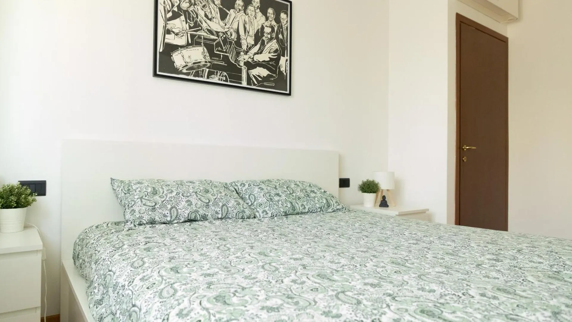House Of Music San Siro Fiera Apartment Milan Italy